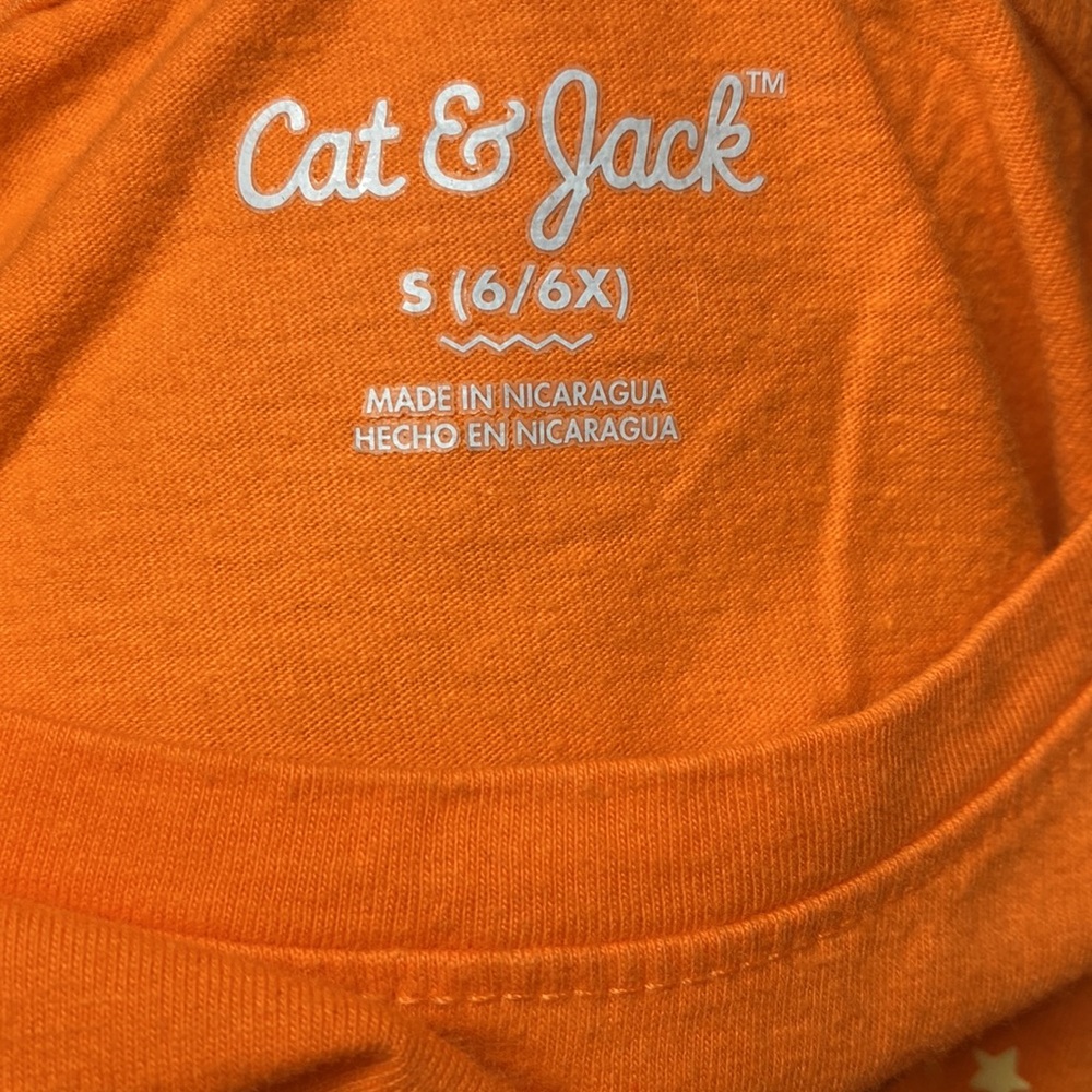 🎃SALE! Two (2) Kids Long Sleeve Halloween Tees Size 6/7 - Picture 4 of 4